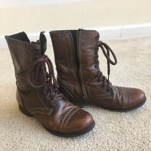 Steve Madden ZIP Up Leather Boots